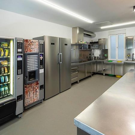 Bulezen Urban Hostel Pontevedra Ngoại thất bức ảnh