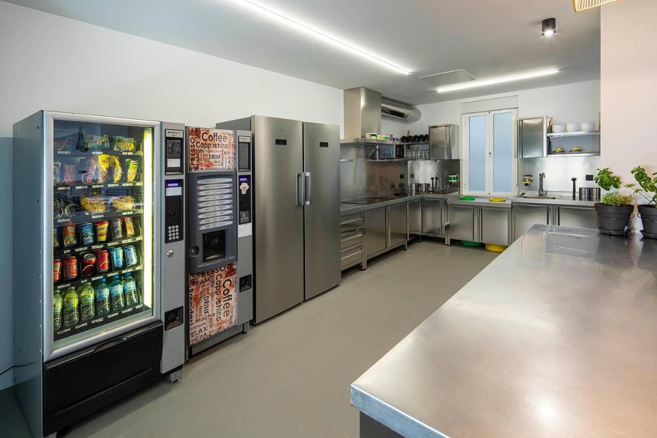 Bulezen Urban Hostel Pontevedra Ngoại thất bức ảnh